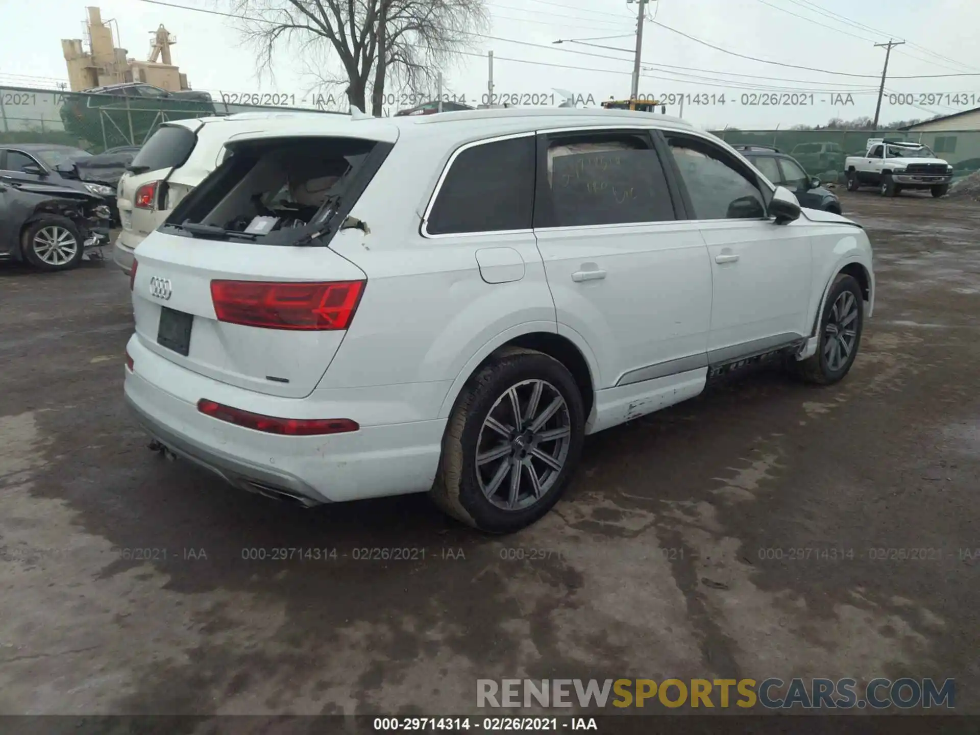 4 Фотография поврежденного автомобиля WA1LHAF74KD030527 AUDI Q7 2019