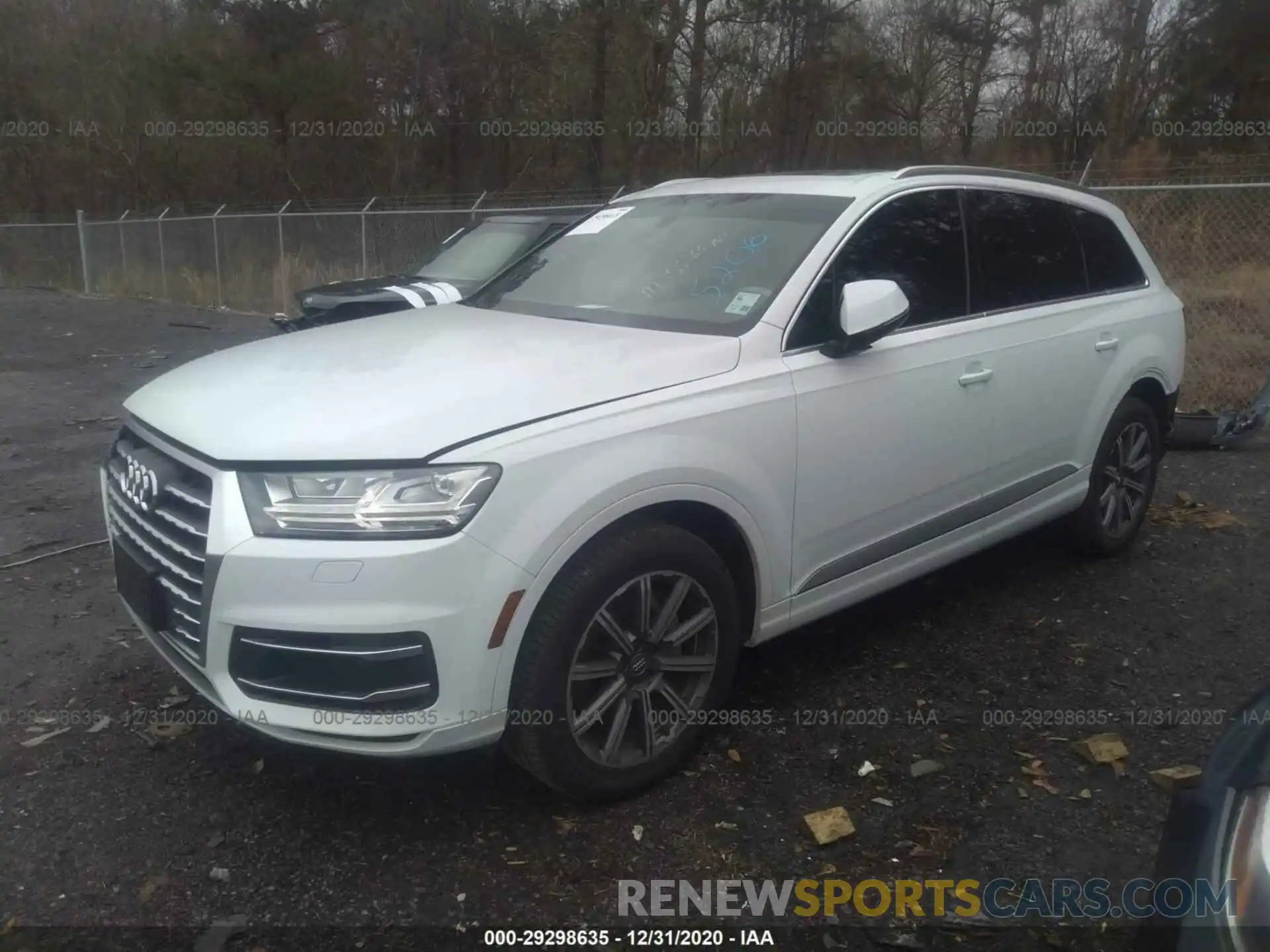 2 Photograph of a damaged car WA1LHAF74KD031533 AUDI Q7 2019