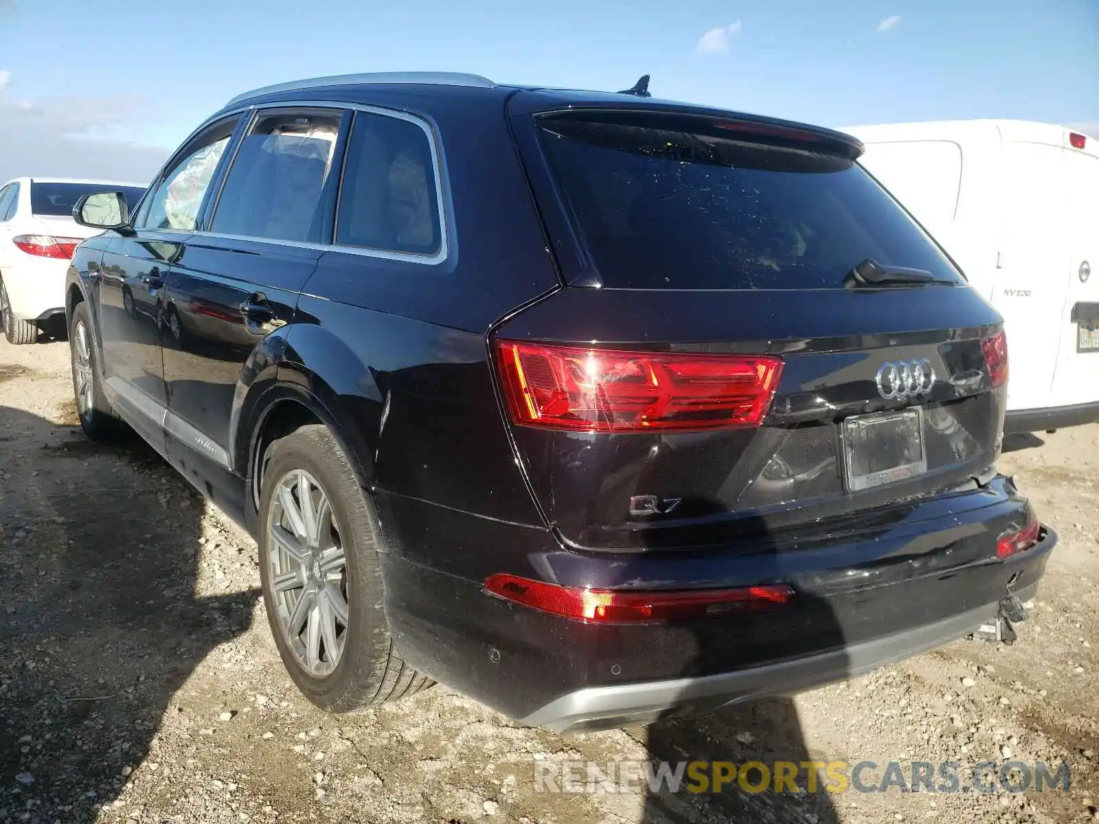 3 Фотография поврежденного автомобиля WA1LHAF74KD036005 AUDI Q7 2019