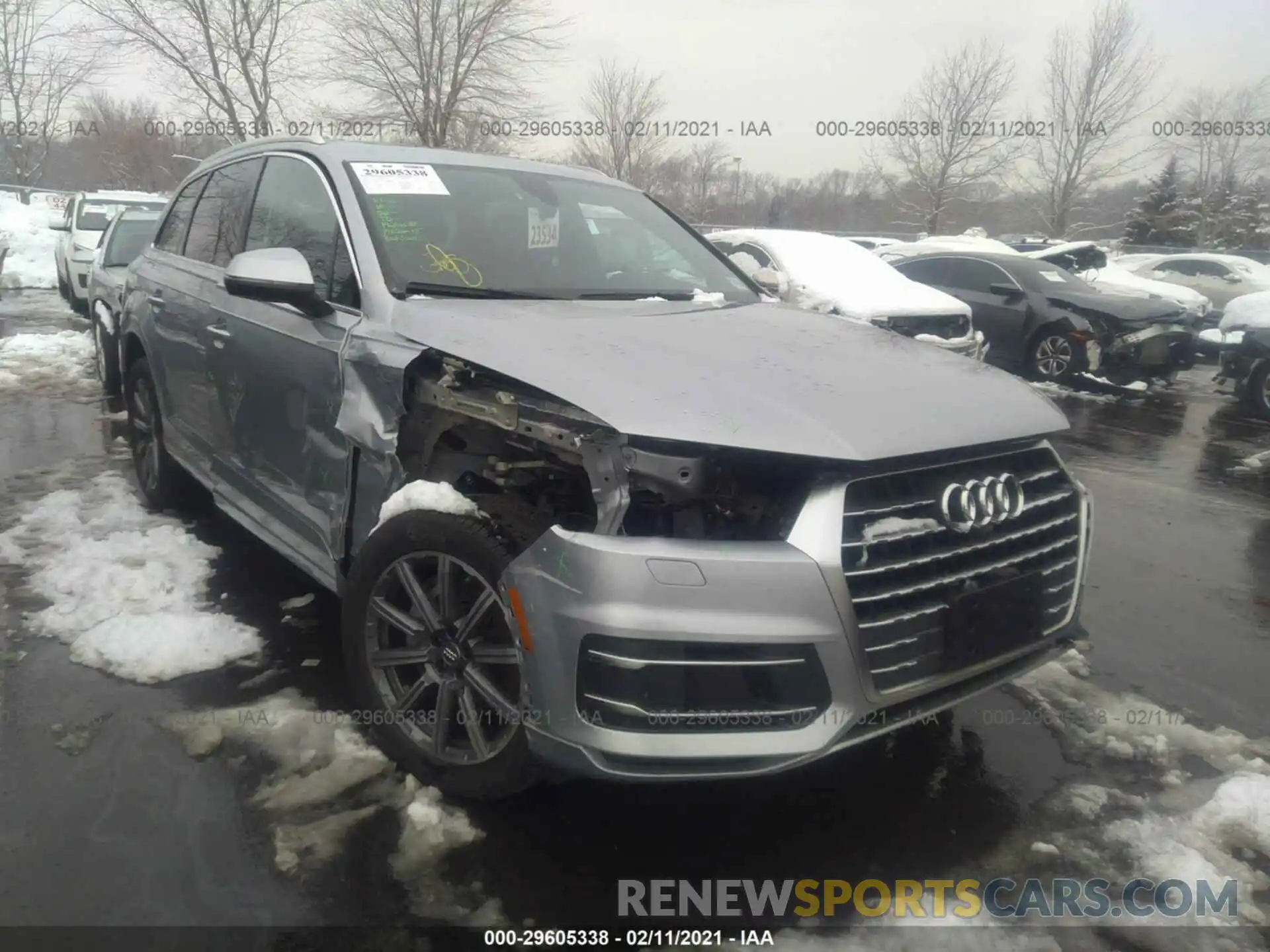 1 Фотография поврежденного автомобиля WA1LHAF74KD042712 AUDI Q7 2019