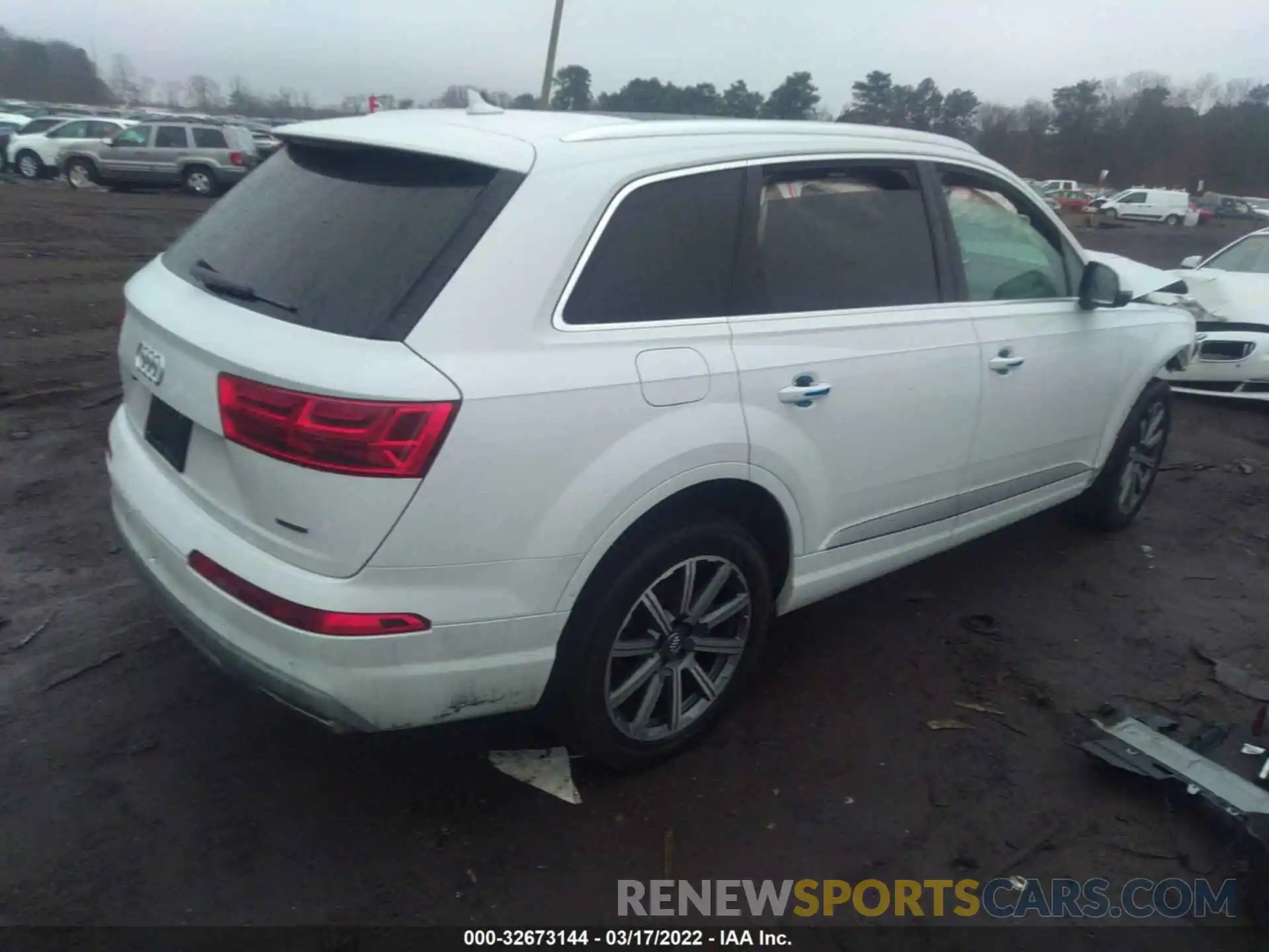 4 Фотография поврежденного автомобиля WA1LHAF74KD045657 AUDI Q7 2019