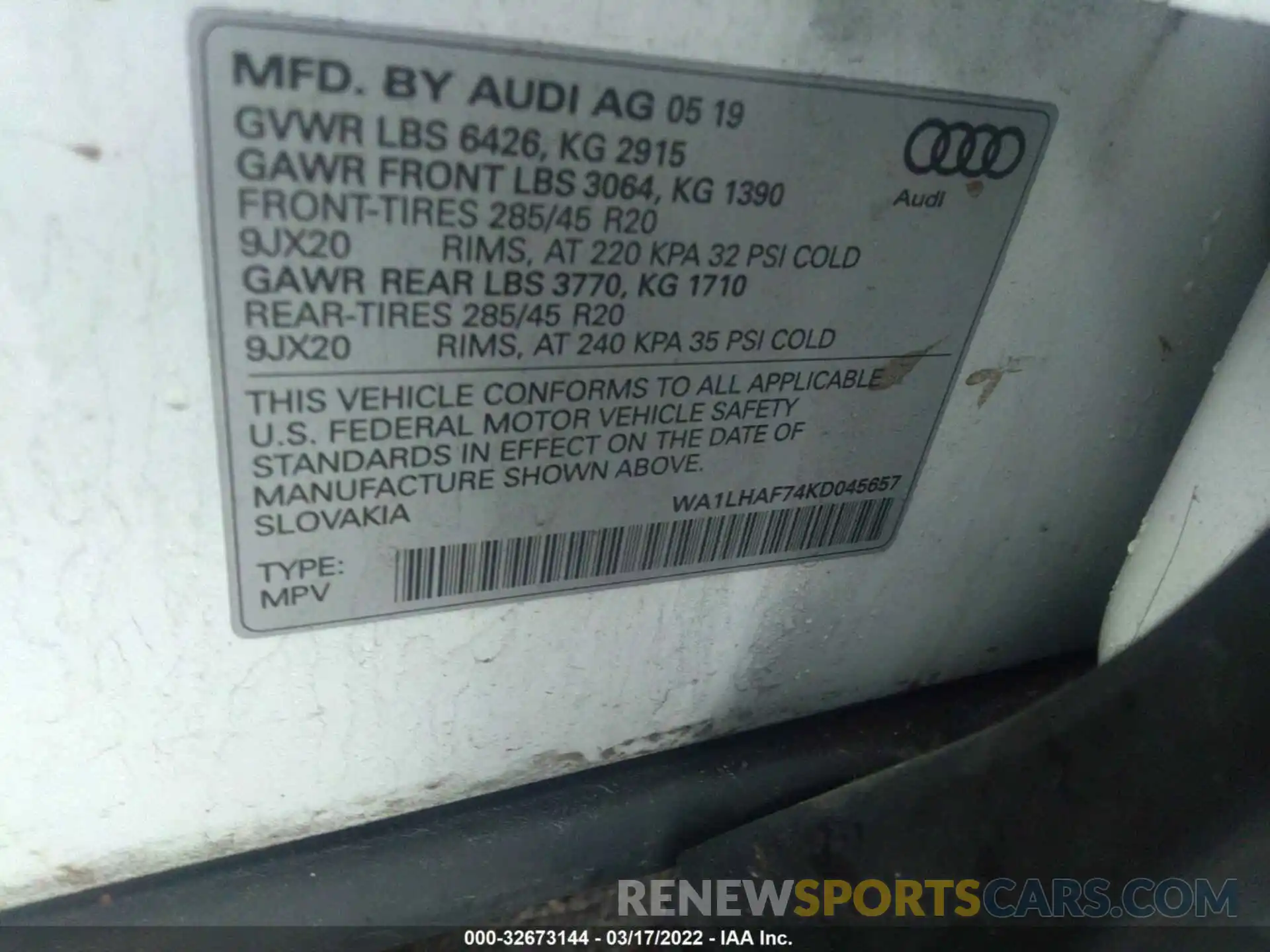 9 Фотография поврежденного автомобиля WA1LHAF74KD045657 AUDI Q7 2019