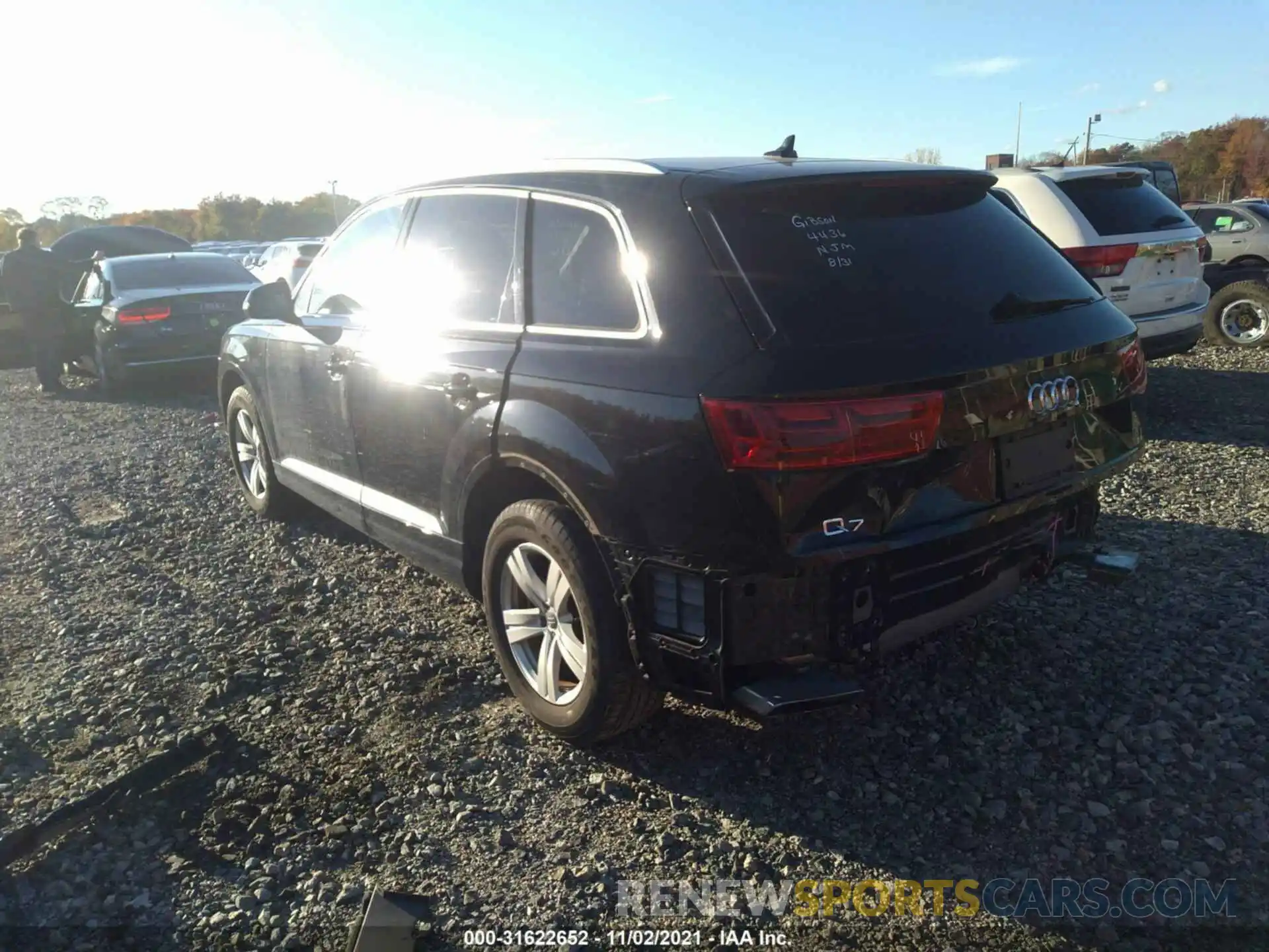 3 Photograph of a damaged car WA1LHAF75KD016281 AUDI Q7 2019