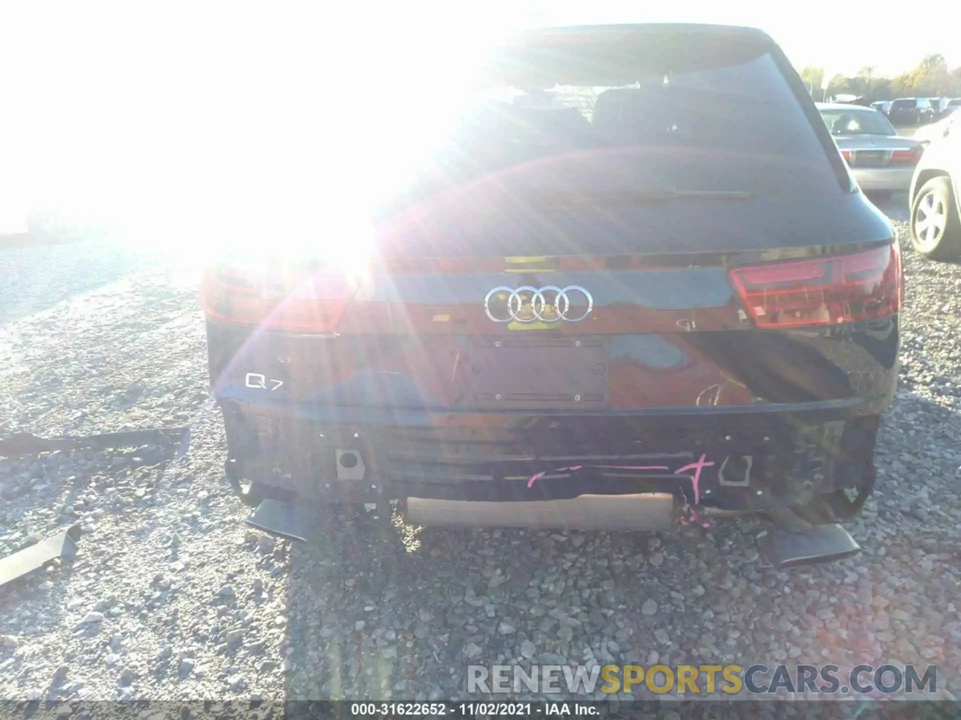 6 Photograph of a damaged car WA1LHAF75KD016281 AUDI Q7 2019