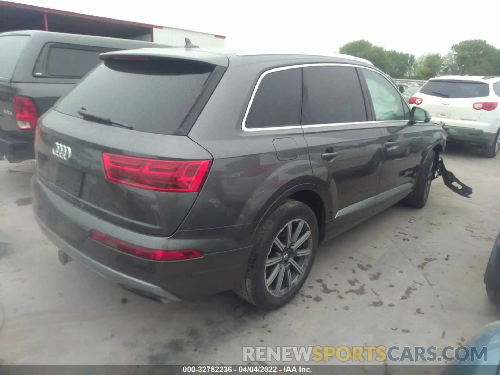 4 Photograph of a damaged car WA1LHAF75KD024784 AUDI Q7 2019