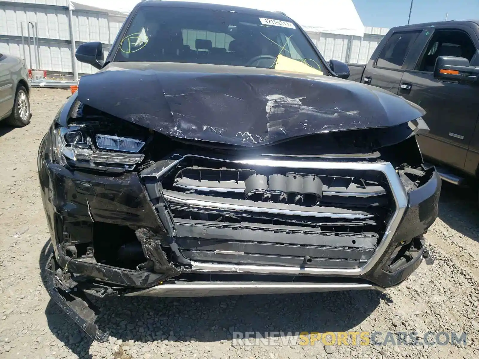 9 Photograph of a damaged car WA1LHAF75KD026891 AUDI Q7 2019