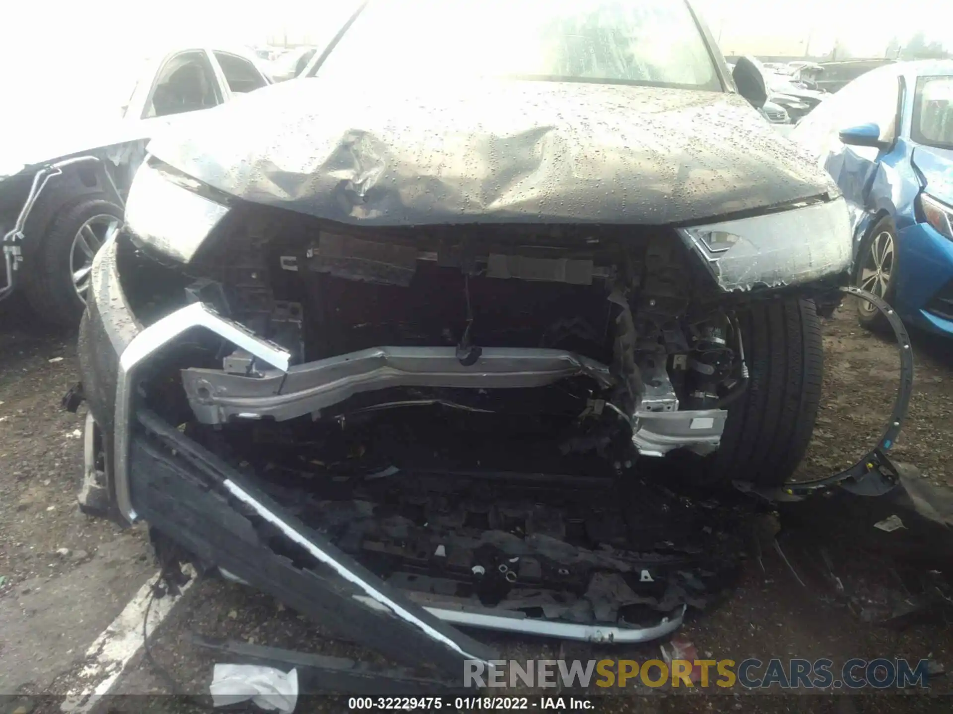 6 Photograph of a damaged car WA1LHAF75KD028026 AUDI Q7 2019