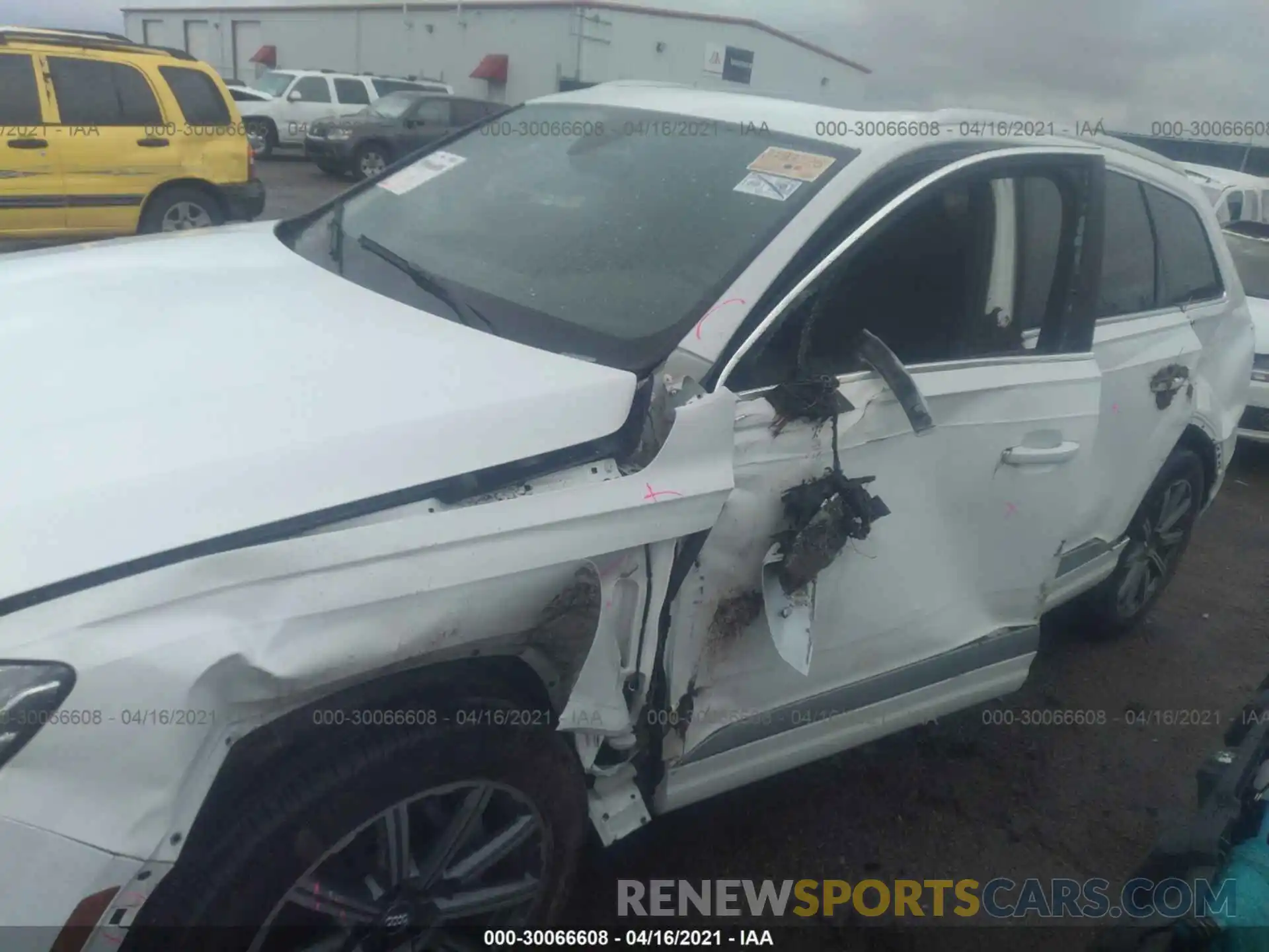 6 Photograph of a damaged car WA1LHAF75KD030715 AUDI Q7 2019