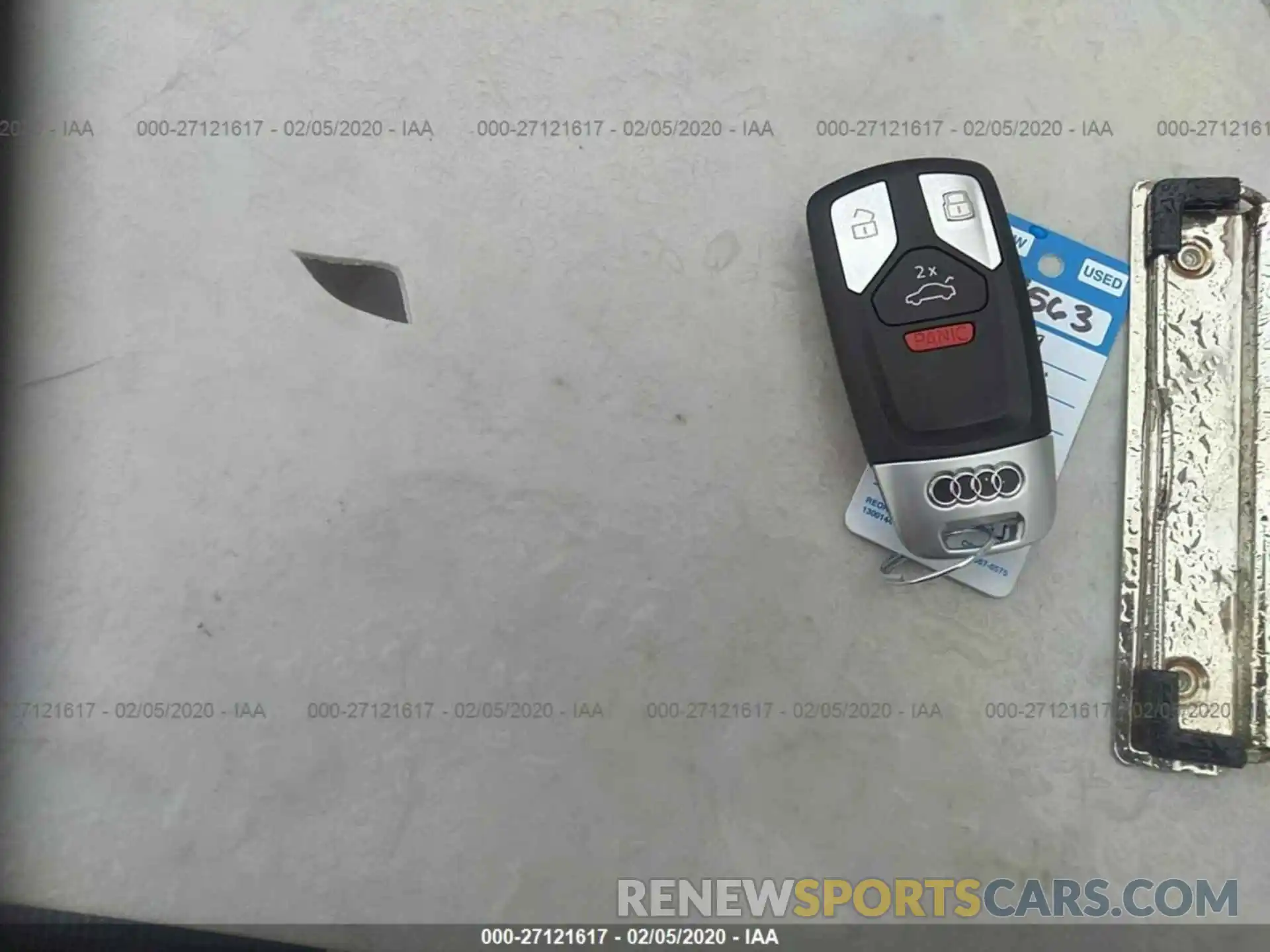 11 Photograph of a damaged car WA1LHAF75KD031668 AUDI Q7 2019