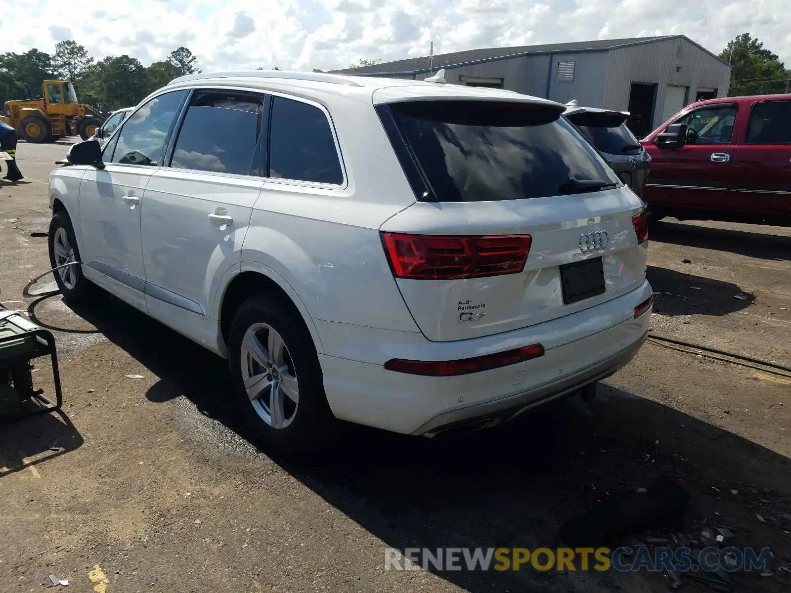 3 Photograph of a damaged car WA1LHAF75KD038443 AUDI Q7 2019