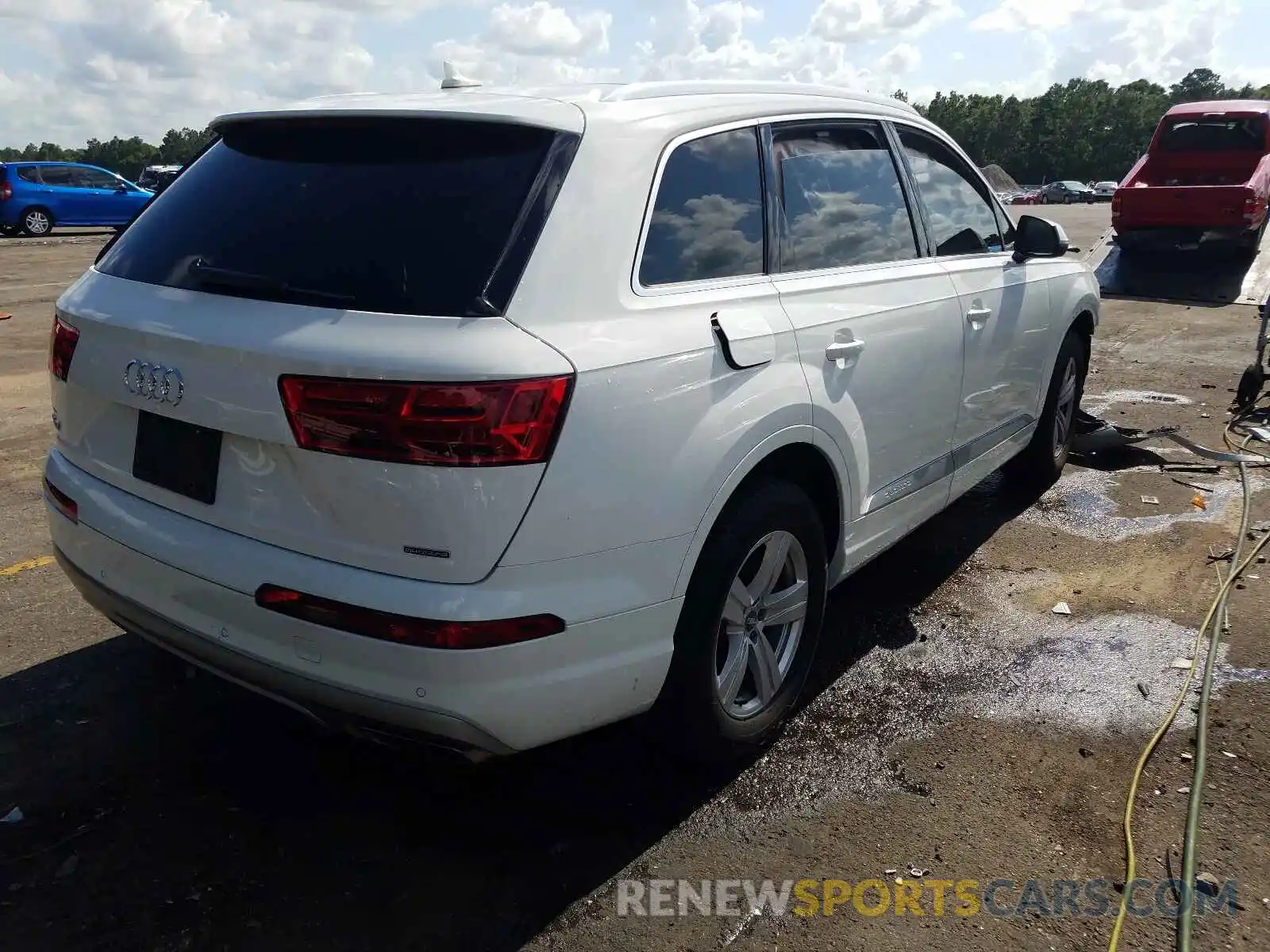 4 Фотография поврежденного автомобиля WA1LHAF75KD038443 AUDI Q7 2019