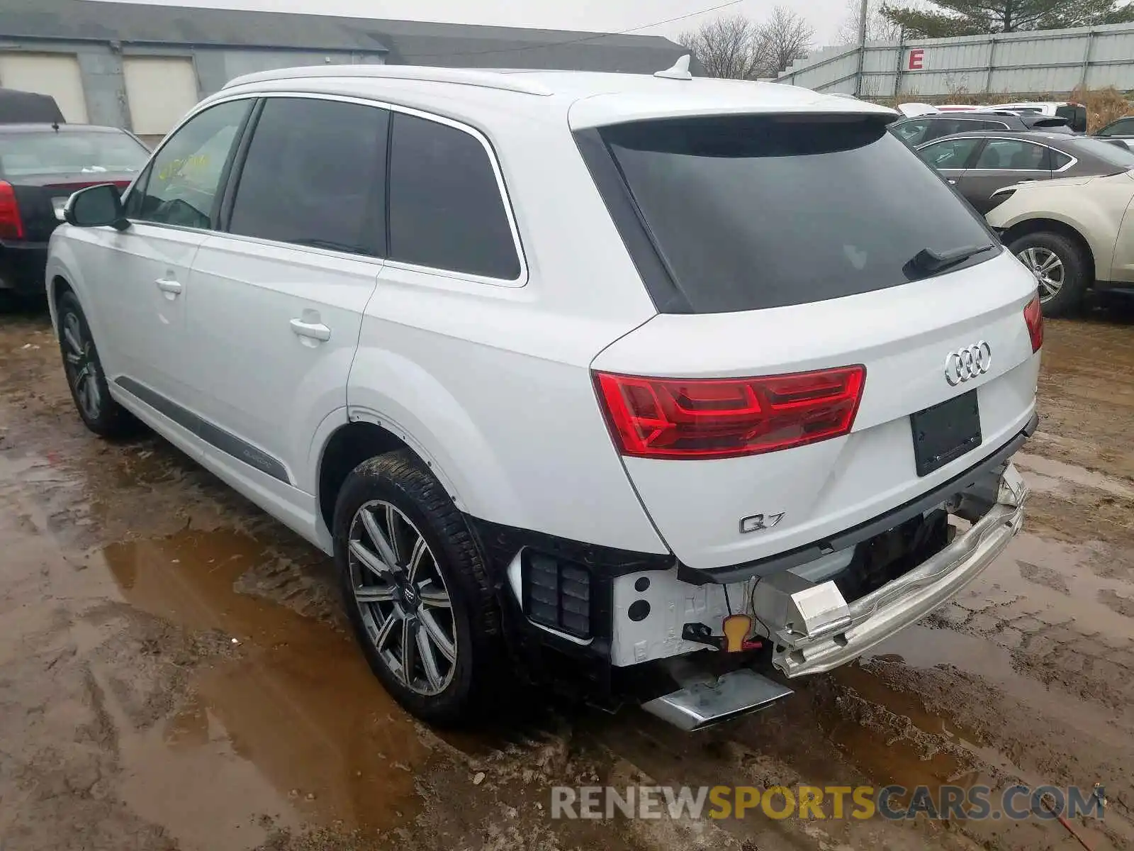 3 Фотография поврежденного автомобиля WA1LHAF75KD046946 AUDI Q7 2019