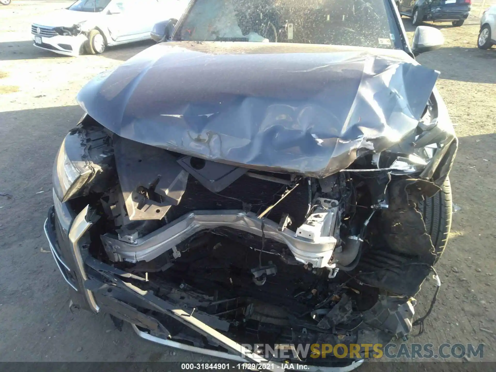 6 Photograph of a damaged car WA1LHAF76KD021327 AUDI Q7 2019