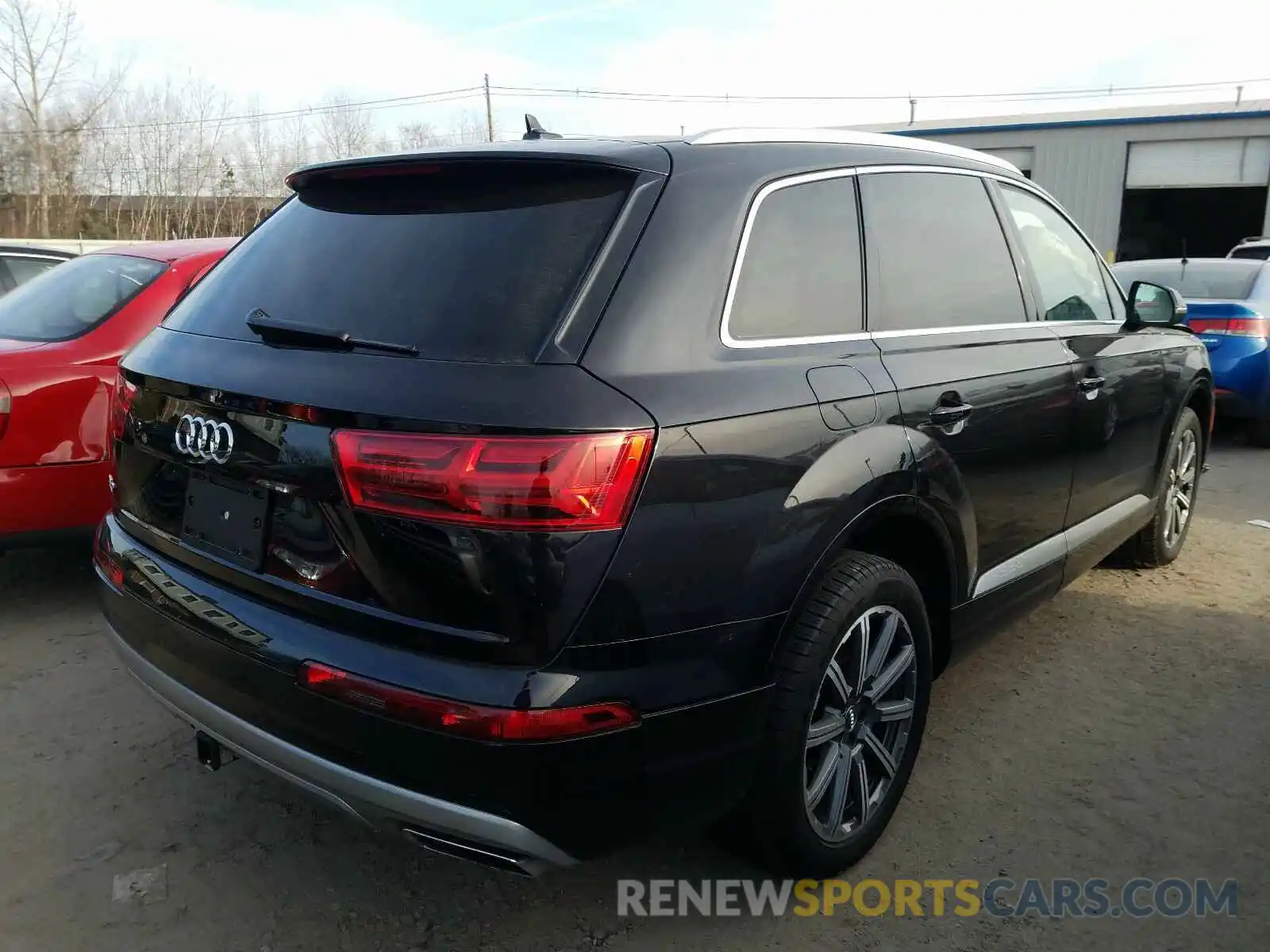 4 Фотография поврежденного автомобиля WA1LHAF76KD022221 AUDI Q7 2019