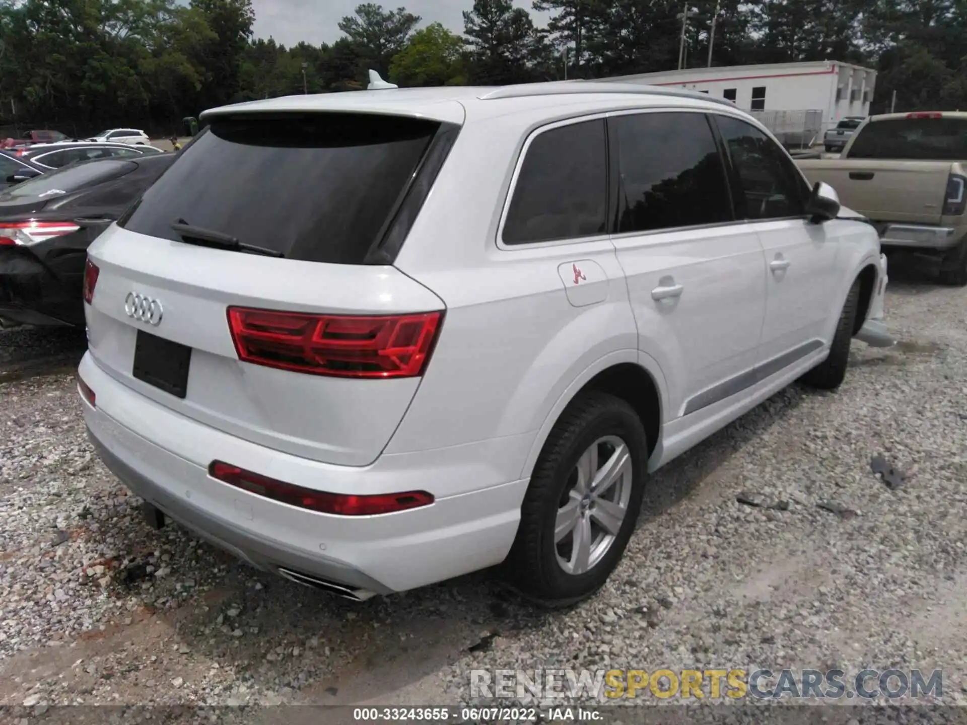 4 Фотография поврежденного автомобиля WA1LHAF76KD026852 AUDI Q7 2019