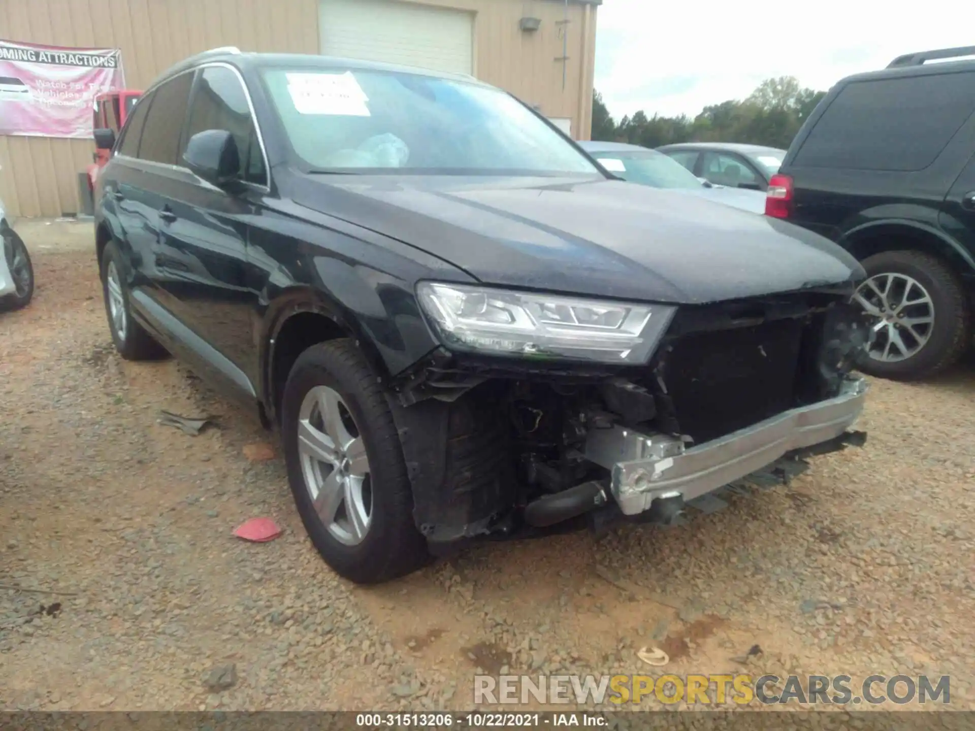 1 Photograph of a damaged car WA1LHAF76KD033445 AUDI Q7 2019