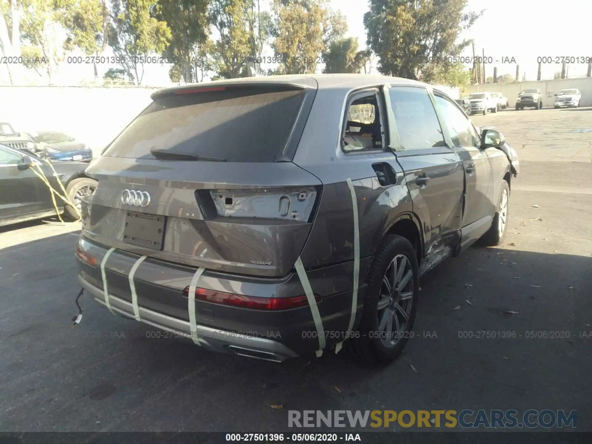 4 Фотография поврежденного автомобиля WA1LHAF76KD038094 AUDI Q7 2019