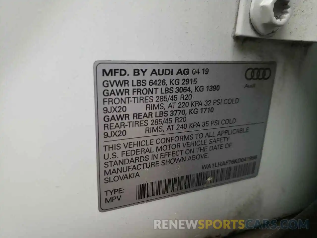 10 Фотография поврежденного автомобиля WA1LHAF76KD041996 AUDI Q7 2019