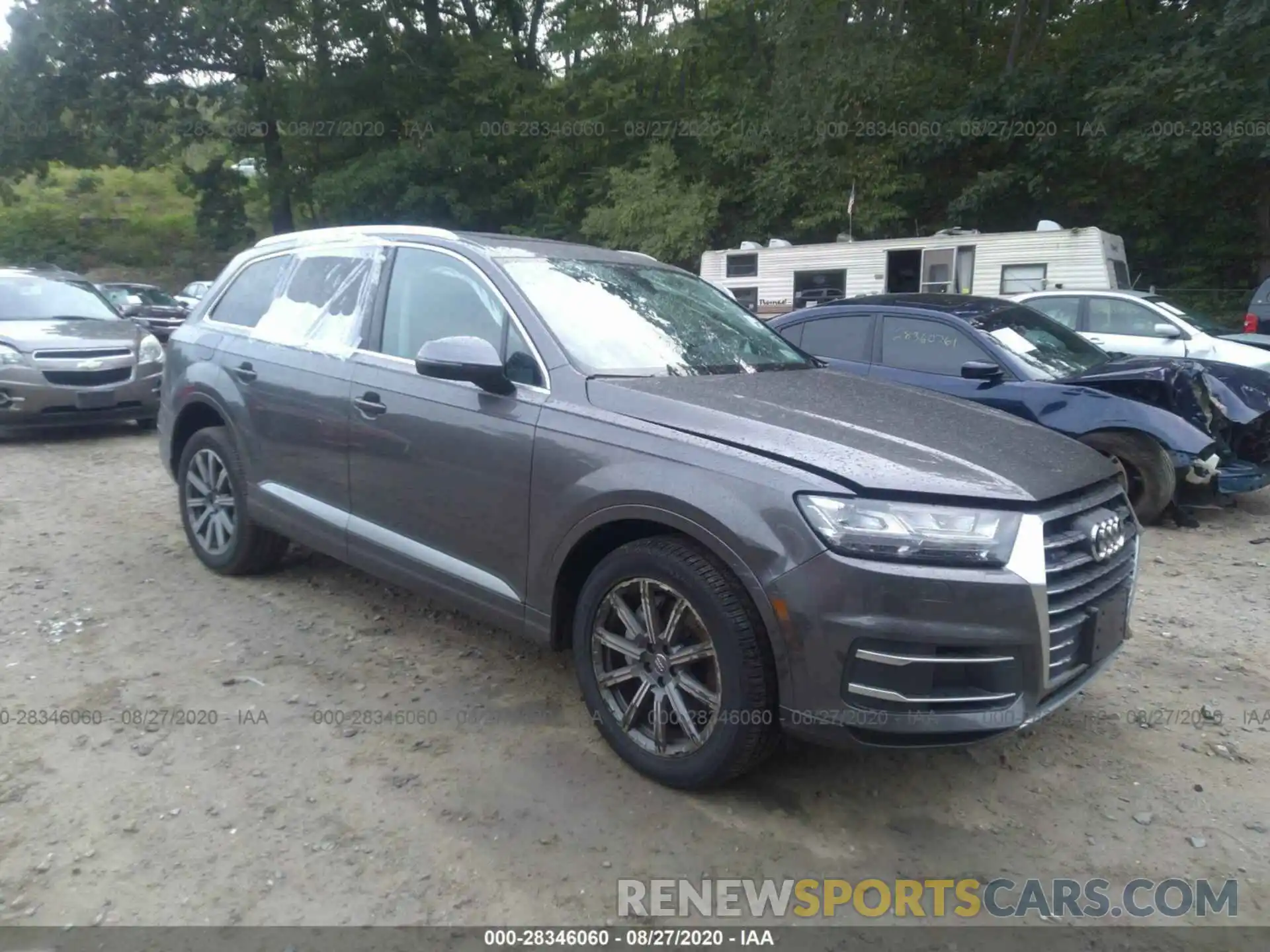 1 Photograph of a damaged car WA1LHAF76KD045689 AUDI Q7 2019