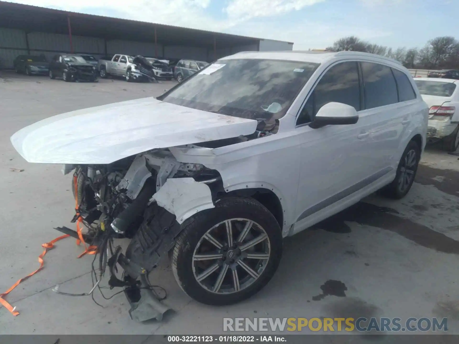 2 Фотография поврежденного автомобиля WA1LHAF76KD048902 AUDI Q7 2019