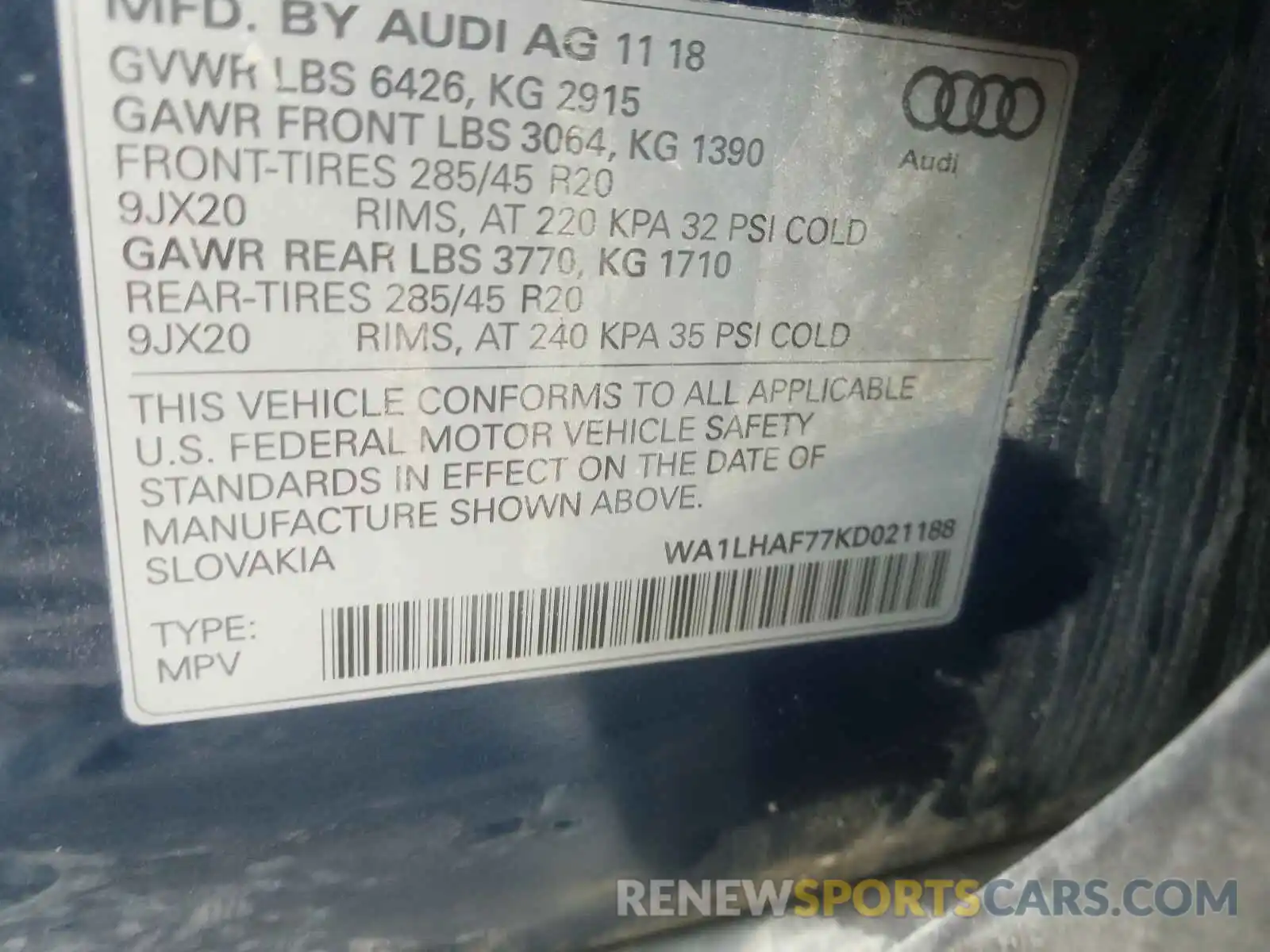 10 Photograph of a damaged car WA1LHAF77KD021188 AUDI Q7 2019