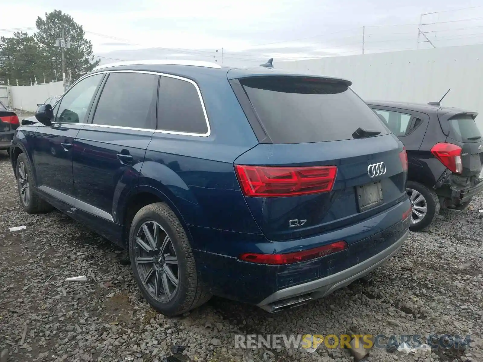 3 Фотография поврежденного автомобиля WA1LHAF77KD021188 AUDI Q7 2019