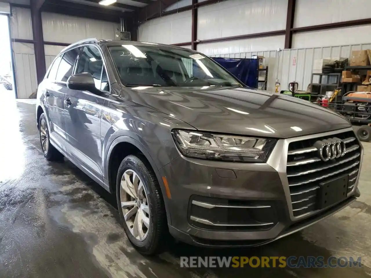 1 Photograph of a damaged car WA1LHAF77KD038024 AUDI Q7 2019