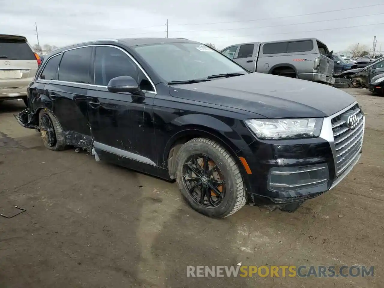 4 Photograph of a damaged car WA1LHAF77KD038136 AUDI Q7 2019