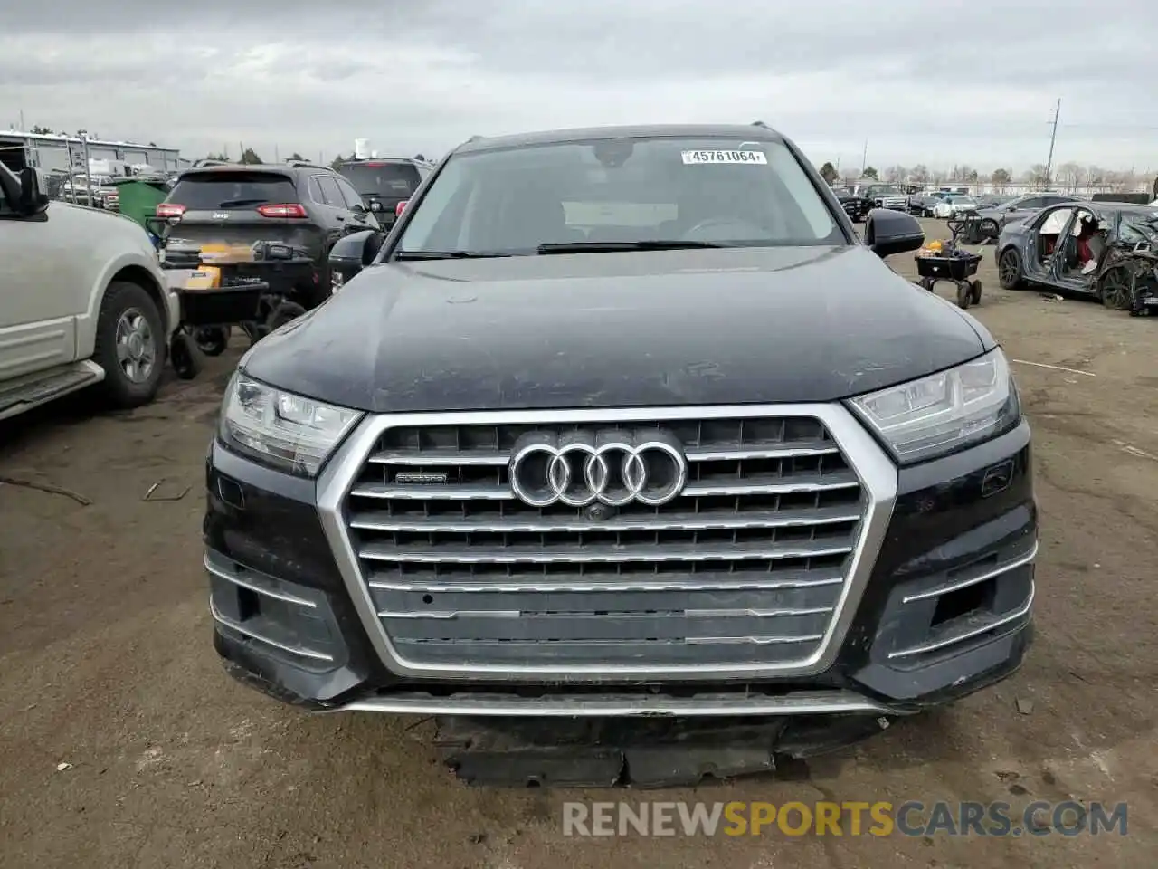 5 Photograph of a damaged car WA1LHAF77KD038136 AUDI Q7 2019