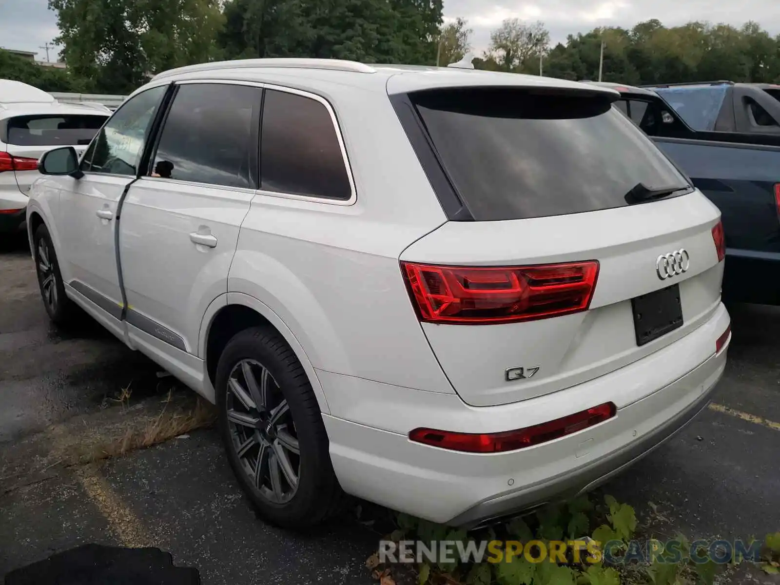 3 Фотография поврежденного автомобиля WA1LHAF77KD038640 AUDI Q7 2019