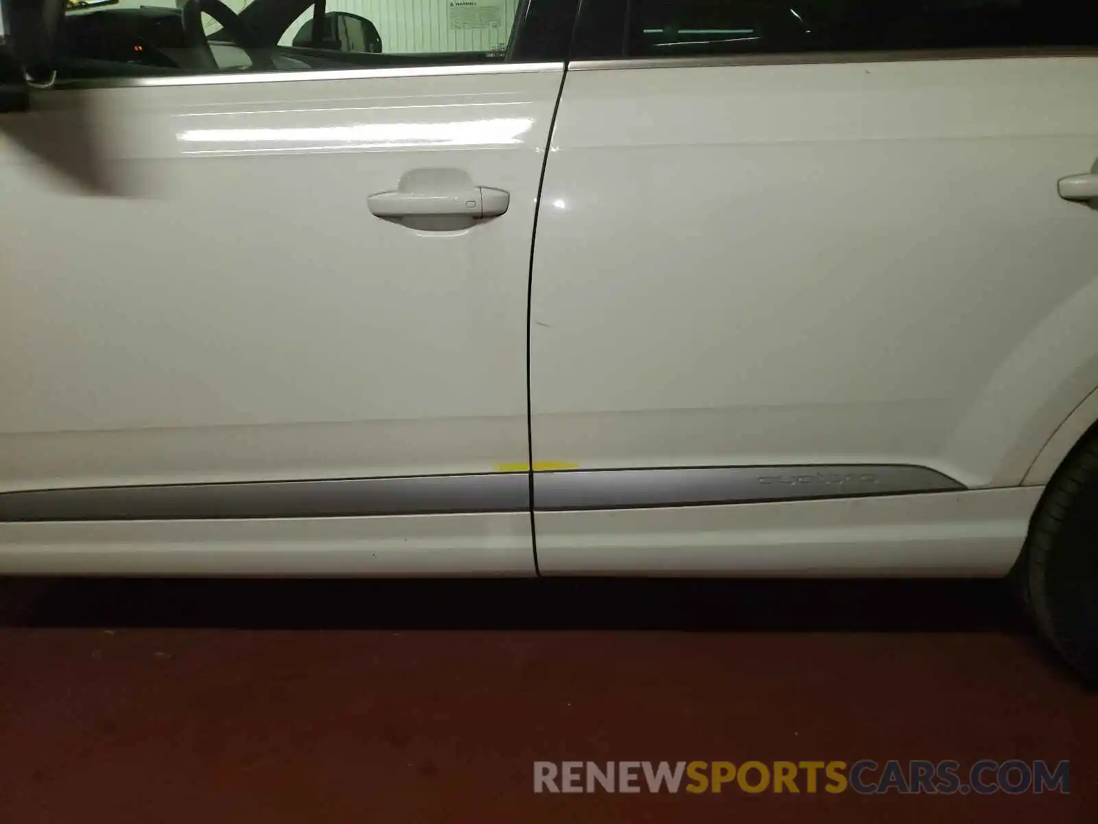 9 Photograph of a damaged car WA1LHAF77KD038640 AUDI Q7 2019