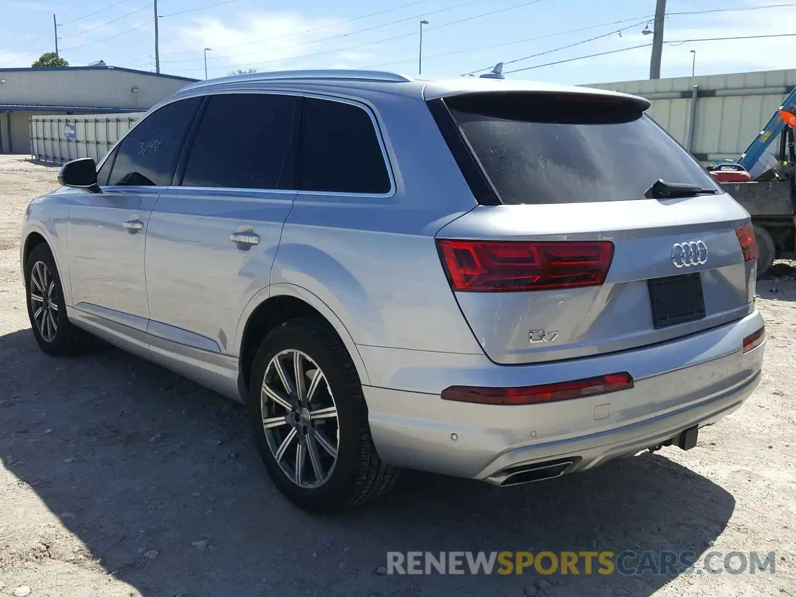 3 Фотография поврежденного автомобиля WA1LHAF77KD040386 AUDI Q7 2019