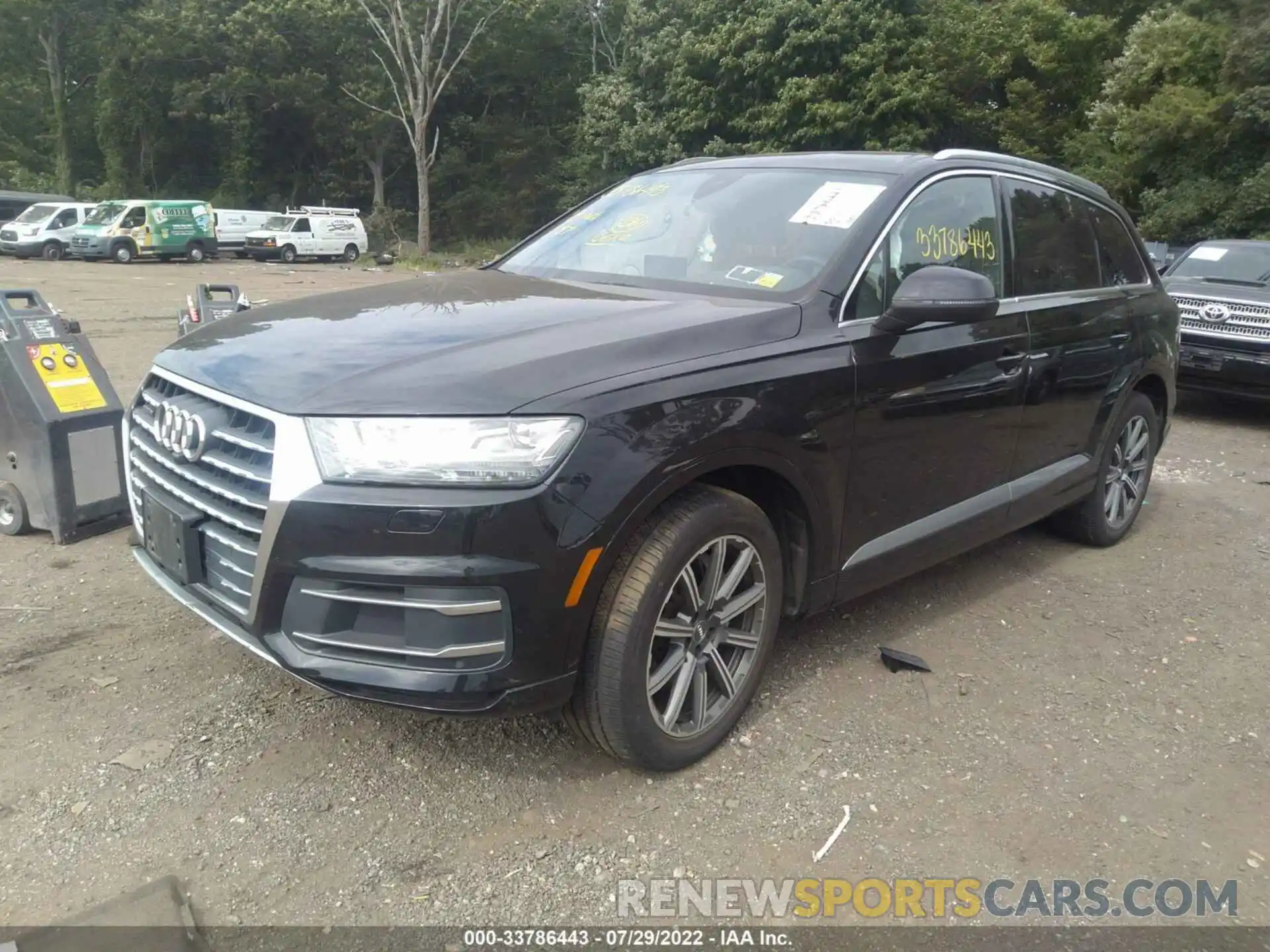 2 Фотография поврежденного автомобиля WA1LHAF77KD047810 AUDI Q7 2019