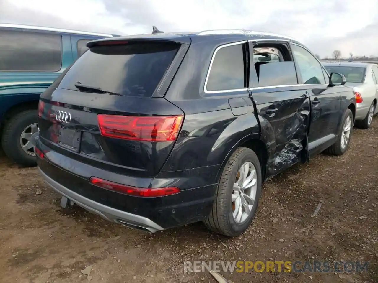 4 Photograph of a damaged car WA1LHAF78KD014878 AUDI Q7 2019