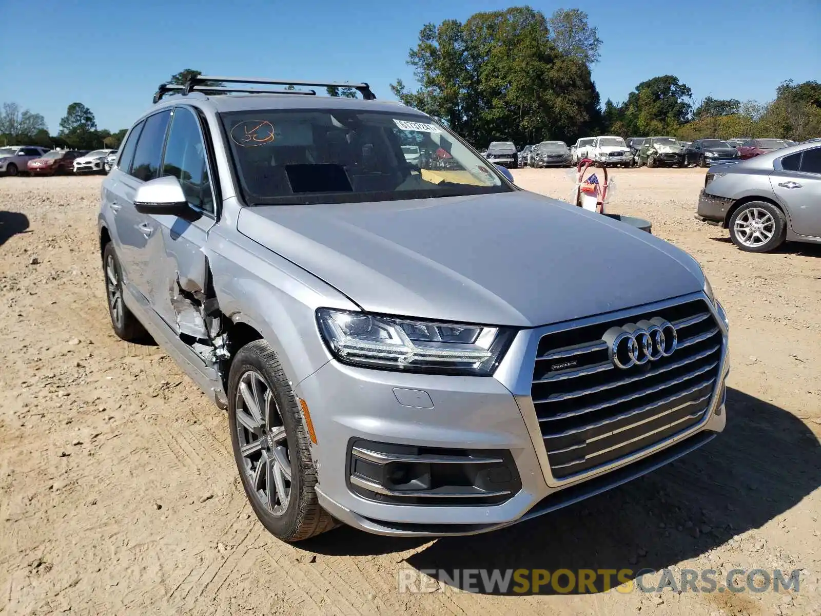 1 Photograph of a damaged car WA1LHAF78KD019451 AUDI Q7 2019