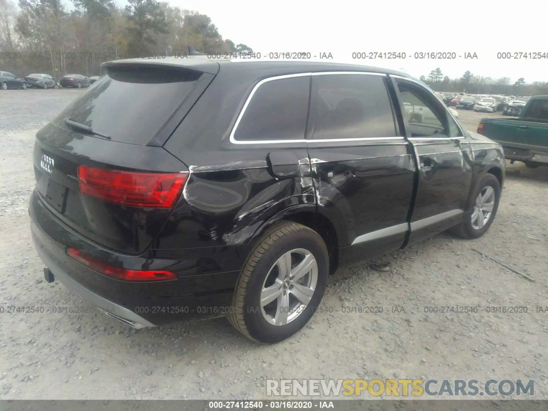 4 Фотография поврежденного автомобиля WA1LHAF78KD026349 AUDI Q7 2019