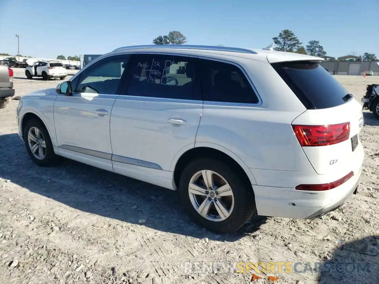 2 Photograph of a damaged car WA1LHAF78KD030949 AUDI Q7 2019