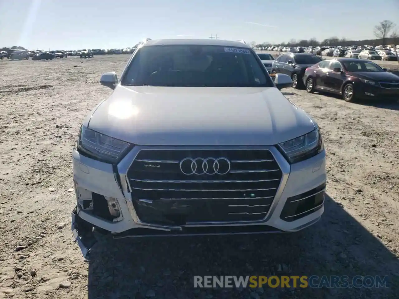 5 Photograph of a damaged car WA1LHAF78KD030949 AUDI Q7 2019