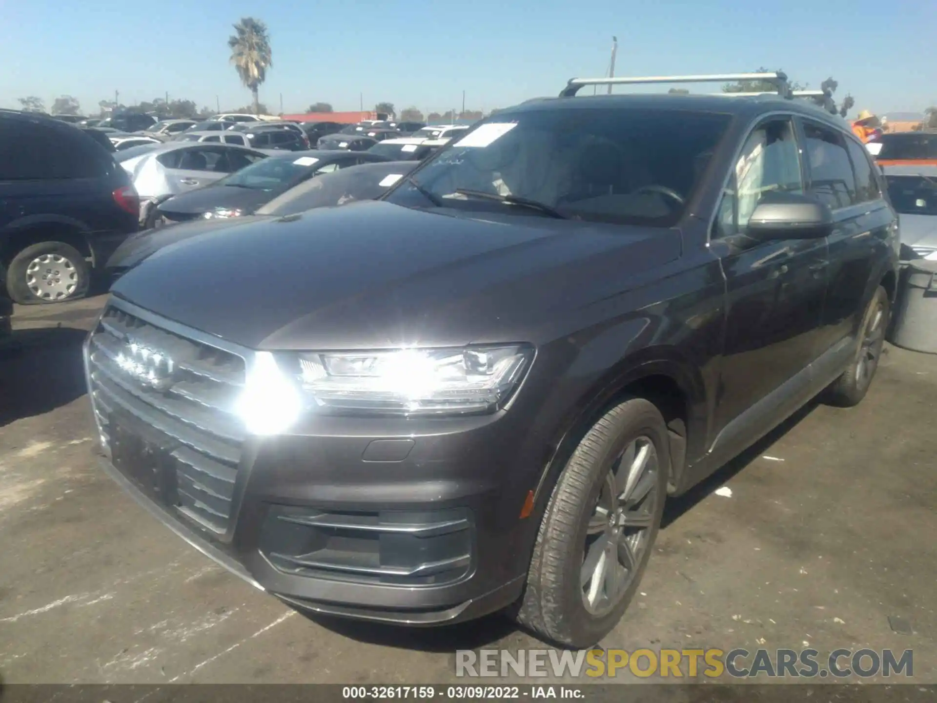 2 Фотография поврежденного автомобиля WA1LHAF78KD031051 AUDI Q7 2019