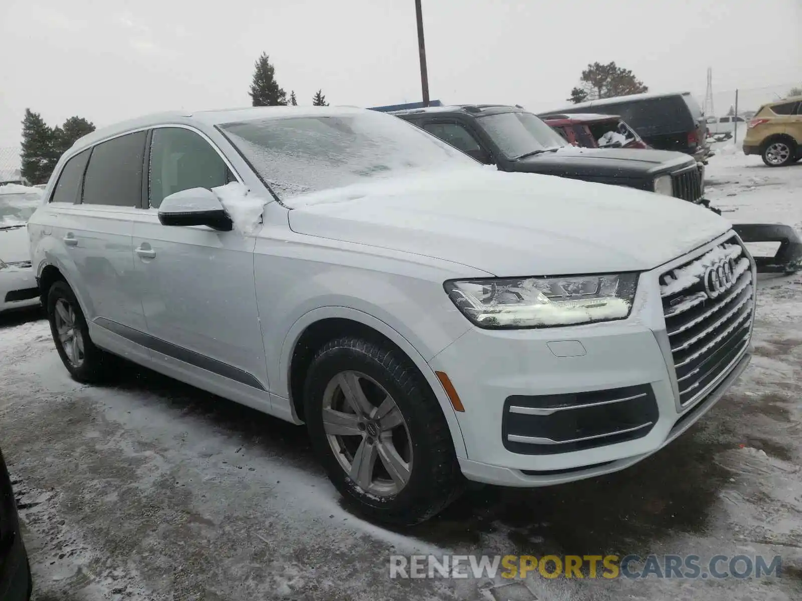 1 Photograph of a damaged car WA1LHAF78KD031874 AUDI Q7 2019