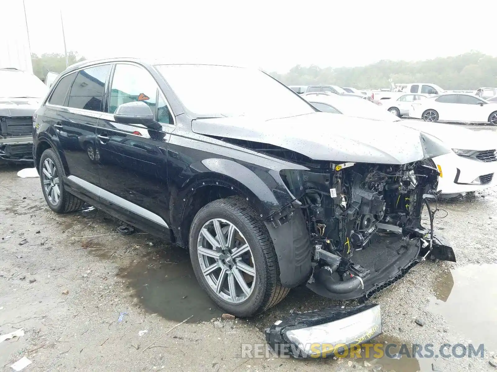 1 Photograph of a damaged car WA1LHAF78KD039215 AUDI Q7 2019