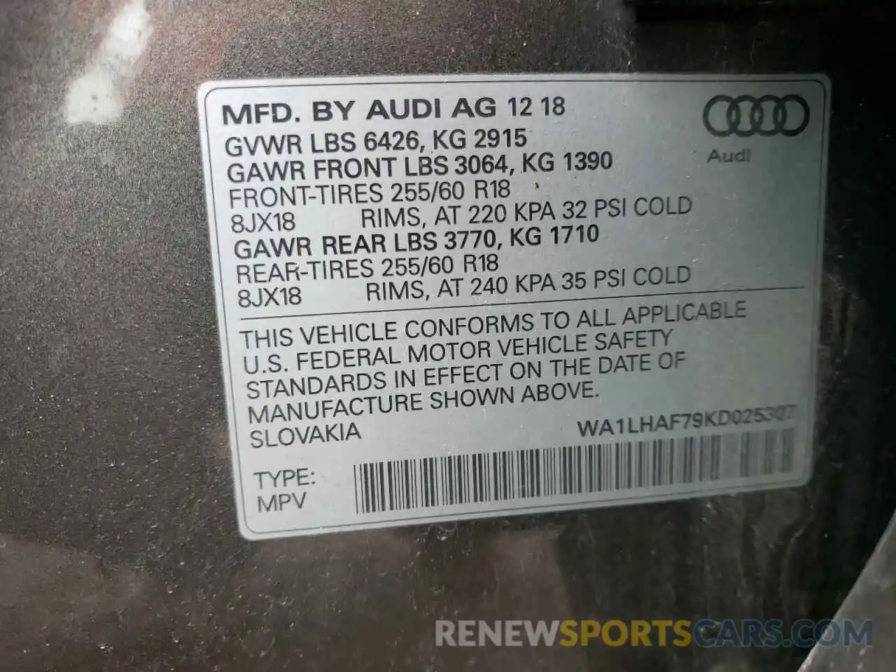 10 Photograph of a damaged car WA1LHAF79KD025307 AUDI Q7 2019