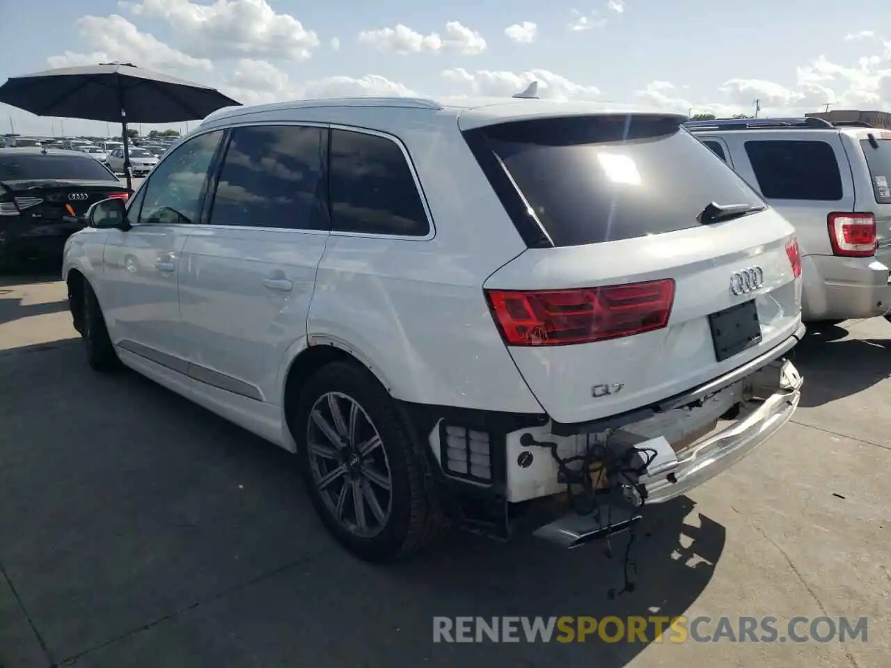 3 Photograph of a damaged car WA1LHAF79KD029907 AUDI Q7 2019