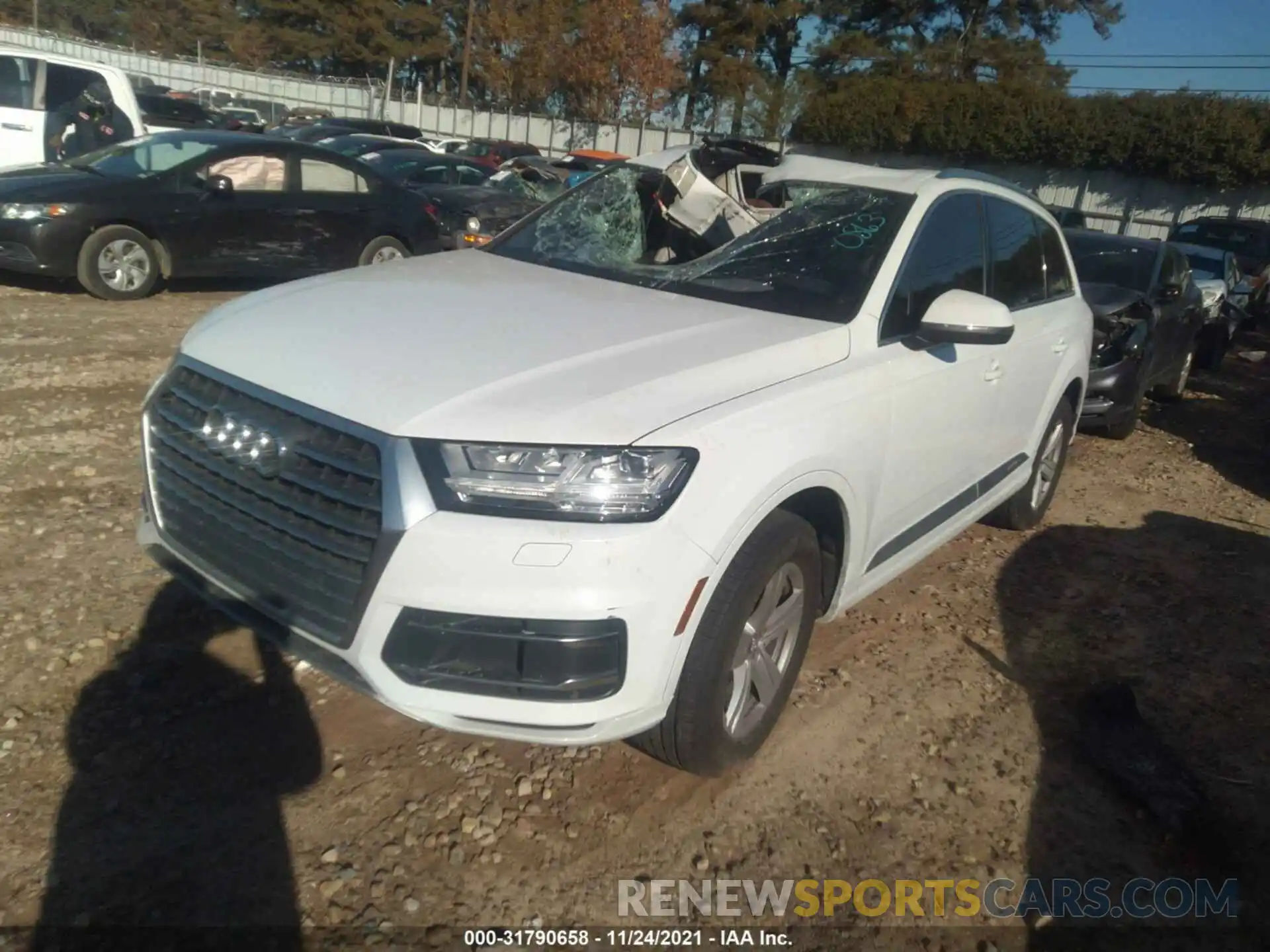 2 Фотография поврежденного автомобиля WA1LHAF79KD030863 AUDI Q7 2019