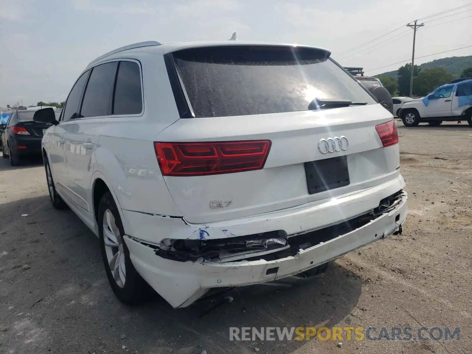 3 Фотография поврежденного автомобиля WA1LHAF79KD037179 AUDI Q7 2019