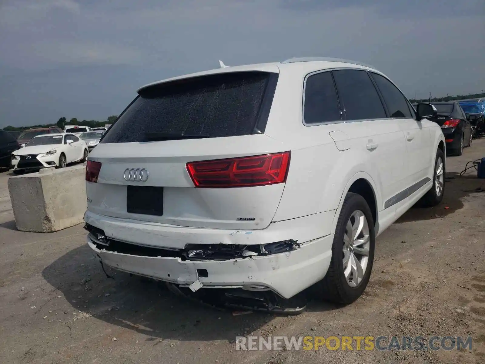 4 Фотография поврежденного автомобиля WA1LHAF79KD037179 AUDI Q7 2019