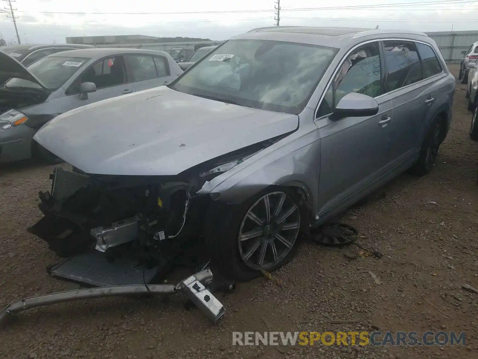 2 Photograph of a damaged car WA1LHAF79KD042205 AUDI Q7 2019