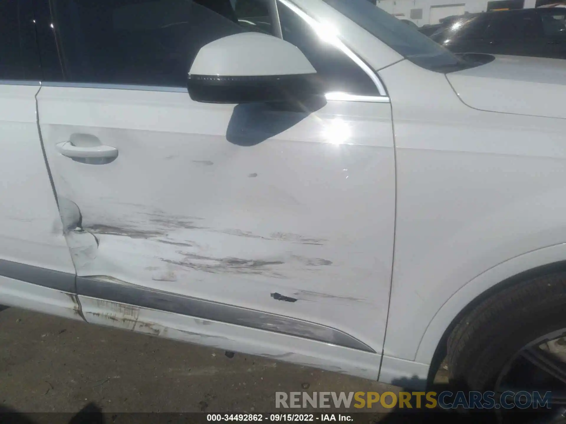 6 Photograph of a damaged car WA1LHAF79KD045637 AUDI Q7 2019