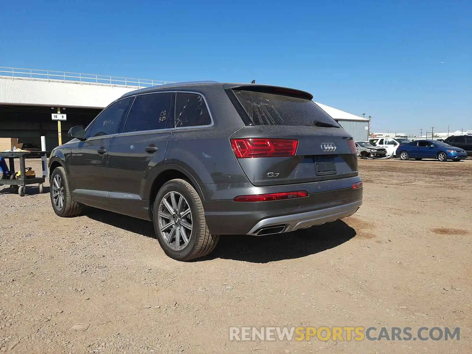 3 Фотография поврежденного автомобиля WA1LHAF79KD046643 AUDI Q7 2019