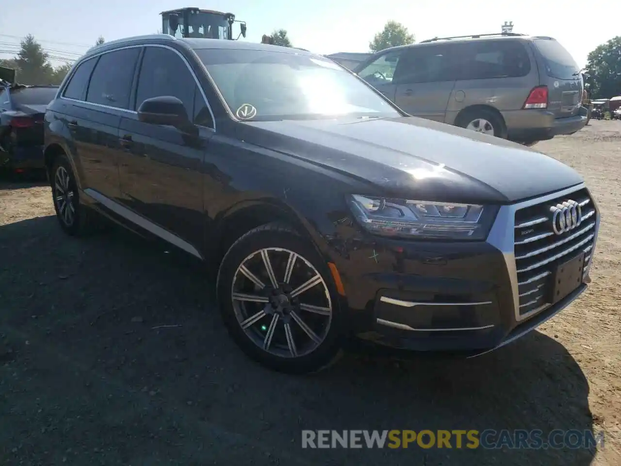 1 Photograph of a damaged car WA1LHAF7XKD019385 AUDI Q7 2019